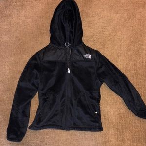 Black north face fleece jacket